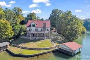 144 Neighborly Dr, Lake Lure, NC 28746 - Photo 43