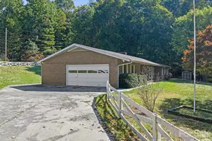 198 Roland Hill Rd, Burnsville, NC 28714 - Photo 5