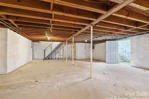 198 Roland Hill Rd, Burnsville, NC 28714 - Photo 33