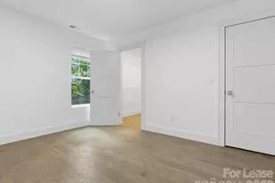 129 S Gardner Ave, Charlotte, NC 28208 - Photo 29