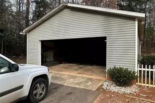 194 Canfield Dr, Olin, NC 28660 - Photo 3