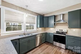 444 S Broad St, Brevard, NC 28712 - Photo 21