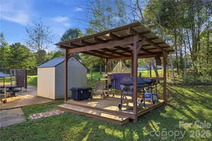 116 Cedarvale Dr, Harmony, NC 28634 - Photo 43