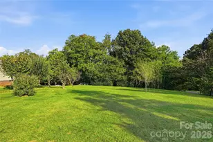 116 Cedarvale Dr, Harmony, NC 28634 - Photo 5