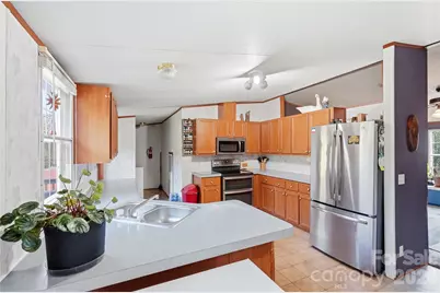 116 Cedarvale Drive, Harmony, NC 28634 - Photo 13