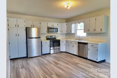 4764 Burnam Lane, Maiden, NC 28650 - Photo 3