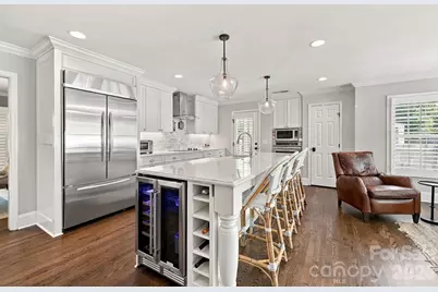 1901 Runnymede Lane, Charlotte, NC 28211 - Photo 5