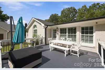 1901 Runnymede Lane, Charlotte, NC 28211 - Photo 29