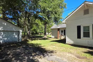 224 Godfrey St, Cheraw, SC 29520 - Photo 11
