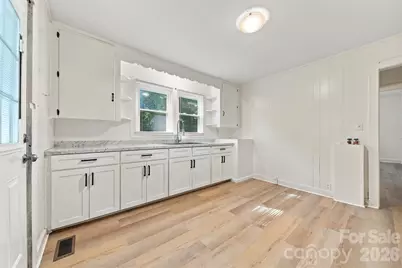110 Brookside Lane, Morganton, NC 28655 - Photo 7