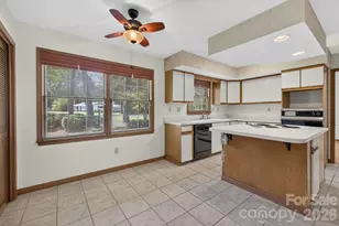 21 Carolina Shores Dr, Carolina Shores, NC 28467 - Photo 5