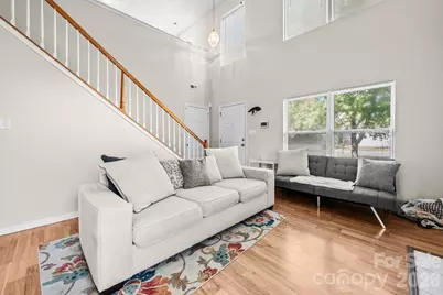 2636 Cochrane Drive, Charlotte, NC 28269 - Photo 5