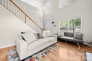 2636 Cochrane Dr, Charlotte, NC 28269 - Photo 5