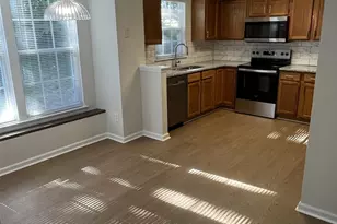 5326 Groveton Ct, Charlotte, NC 28269 - Photo 13