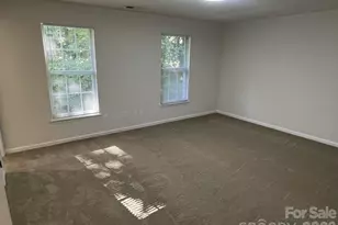 5326 Groveton Ct, Charlotte, NC 28269 - Photo 15