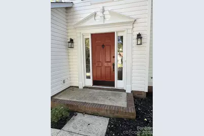 5326 Groveton Court, Charlotte, NC 28269 - Photo 3