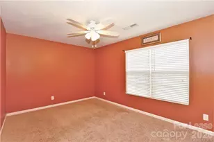 8634 Heartleaf Rd, Charlotte, NC 28227 - Photo 5