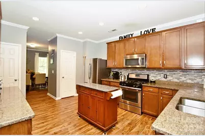 8634 Heartleaf Road, Charlotte, NC 28227 - Photo 17