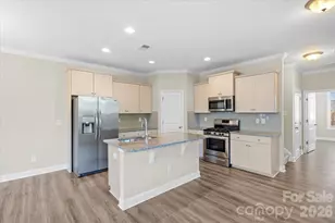 6556 Harris River Way, Charlotte, NC 28269 - Photo 3