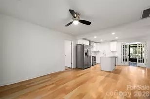 4238 Dowling Dr, Charlotte, NC 28205 - Photo 5