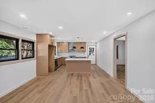 3921 Havenwood Rd, Charlotte, NC 28205 - Photo 9