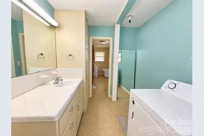 330 Holly Avenue, Salisbury, NC 28147 - Photo 17
