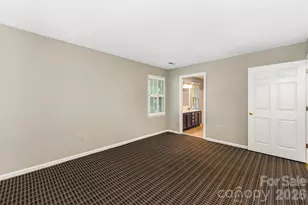 727 Clayfield Ct, Charlotte, NC 28209 - Photo 19