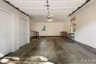 727 Clayfield Ct, Charlotte, NC 28209 - Photo 25