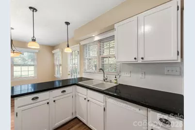 727 Clayfield Court, Charlotte, NC 28209 - Photo 11