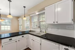 727 Clayfield Ct, Charlotte, NC 28209 - Photo 11