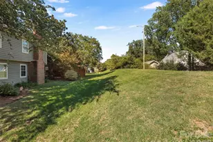 727 Clayfield Ct, Charlotte, NC 28209 - Photo 29
