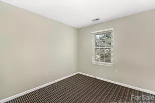 727 Clayfield Ct, Charlotte, NC 28209 - Photo 17