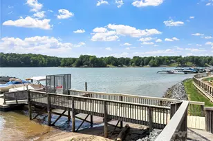 9808 Emerald Point Dr, Charlotte, NC 28278 - Photo 41