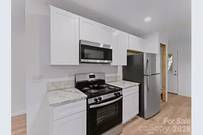 202 Lyndhurst Drive, Hendersonville, NC 28791 - Photo 17