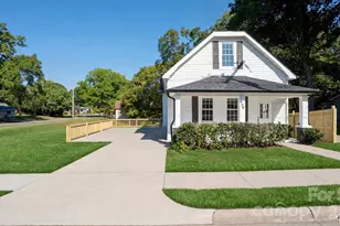 604 Oak St, Mooresville, NC 28115 - Photo 1