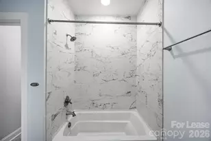 1617 Hawthorne Ln, Charlotte, NC 28205 - Photo 23