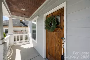 1617 Hawthorne Ln, Charlotte, NC 28205 - Photo 3