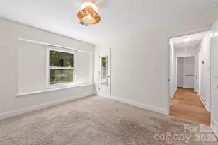 721 Rome Ct, Charlotte, NC 28209 - Photo 17
