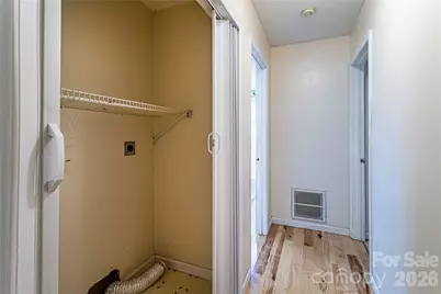 3 Edna Oaks Road, Hendersonville, NC 28792 - Photo 21