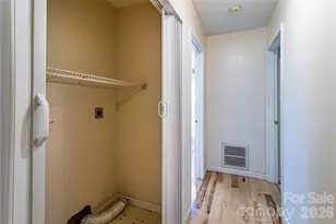 3 Edna Oaks Rd, Hendersonville, NC 28792 - Photo 21