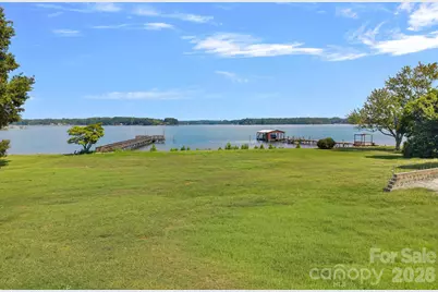 627 Isle Of Pines Road, Mooresville, NC 28117 - Photo 13