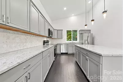 329 W F Street, Newton, NC 28658 - Photo 15