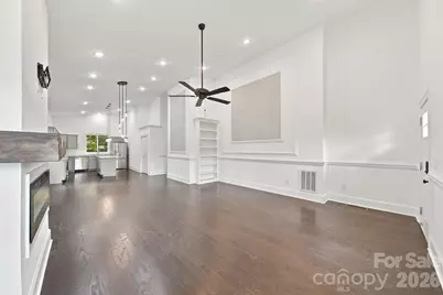 329 W F Street, Newton, NC 28658 - Photo 7