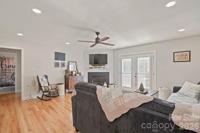 1459 Angela Court, Lincolnton, NC 28092 - Photo 5