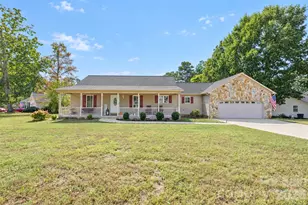 1459 Angela Ct, Lincolnton, NC 28092 - Photo 1