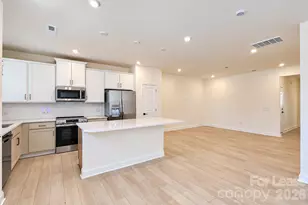 4139 Walking Ridge Rd, Charlotte, NC 28208 - Photo 13