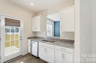 179 Court House Ave, York, SC 29745 - Photo 7