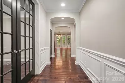12609 Burr Oak Lane, Charlotte, NC 28278 - Photo 3