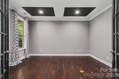 12609 Burr Oak Lane, Charlotte, NC 28278 - Photo 5