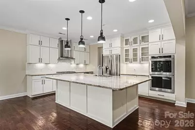 12609 Burr Oak Lane, Charlotte, NC 28278 - Photo 9